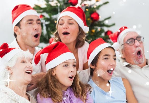 Versuri Colinde De Crăciun Românești – Cele Mai Frumoase Colinde Pe Care Să Le Fredonezi De Sărbători | VIDEO